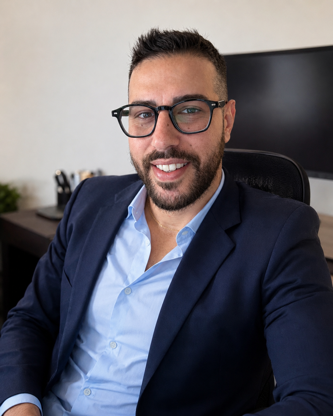 Antonio Mattia Palamà al lavoro in ufficio